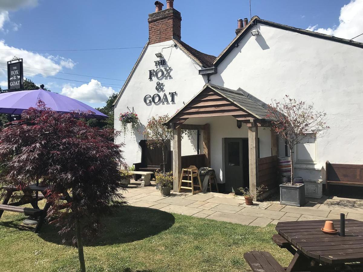 Fox And Goat Hotel Waterstock Bagian luar foto