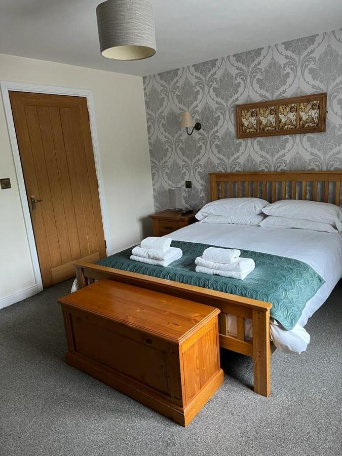 Fox And Goat Hotel Waterstock Bagian luar foto